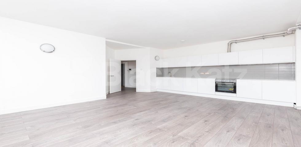 			VIRTUAL TOUR AVAILABLE!, 2 Bedroom, 1 bath, 1 reception Apartment			 SPRINGFIELD HOUSE LOFTS-TYSSEN STREET, DALSTON/HAGGERSTON